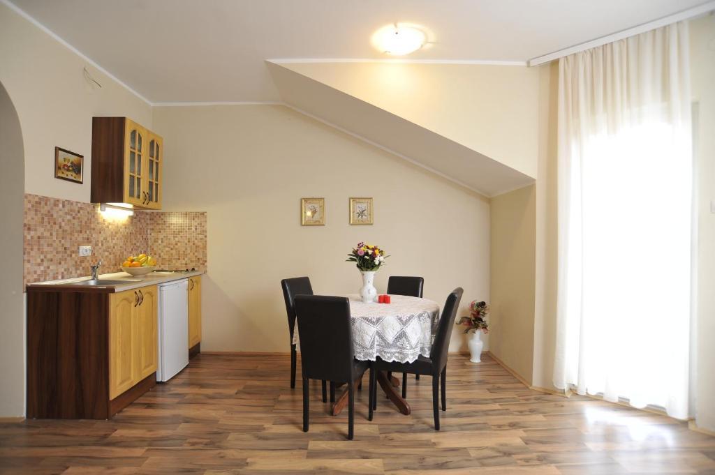 Apartments Izvor Врднік Номер фото